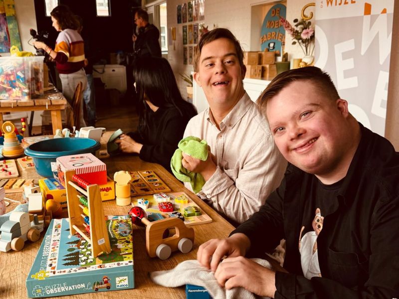 Een kijkje achter de schermen bij Toys-Up