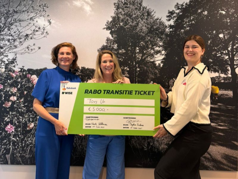 Toys Up ontvangt een Rabo Transitie Ticket